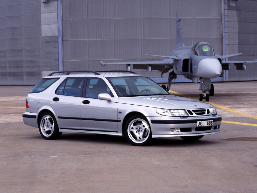  Saab 9-5 Aero Wagon 1999 года  (фото 20 из 33)